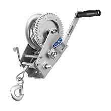 Лебедка барабанная Зубр Профессионал тяговая, тросовая 8 м, 1.1 т